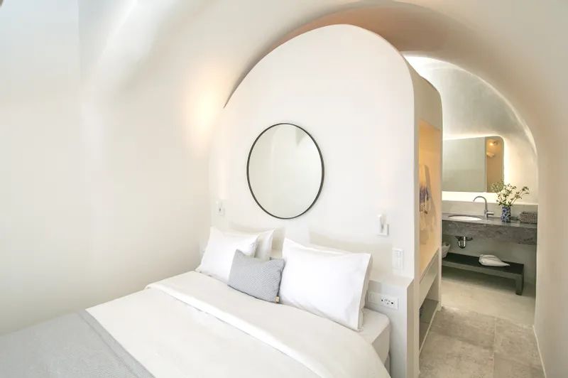 Superior One Bedroom Villa with Outdoor Hot Tub [Katina]