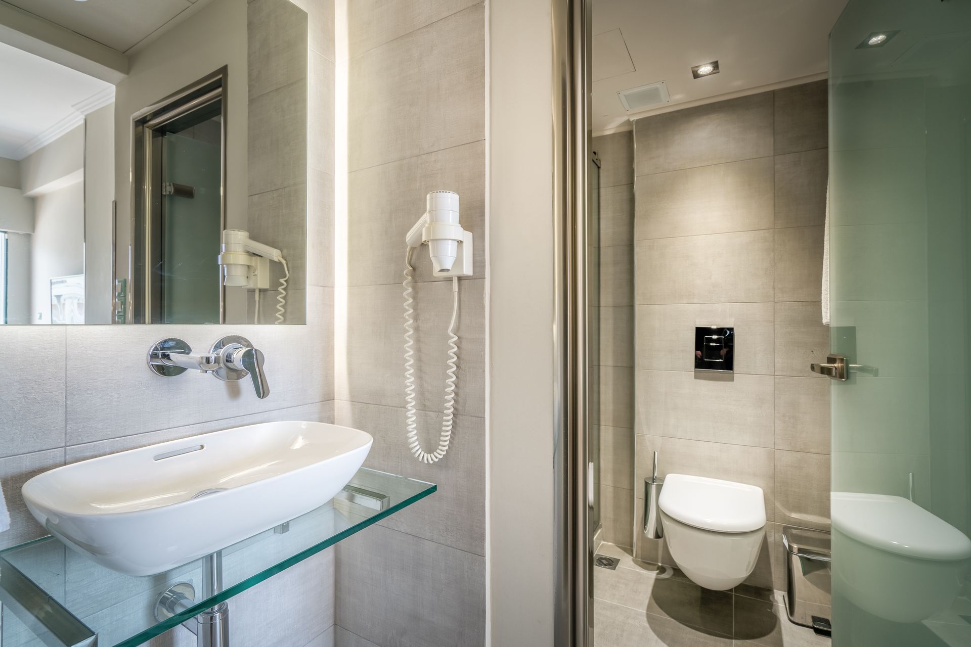 Standard Twin/Double Room 