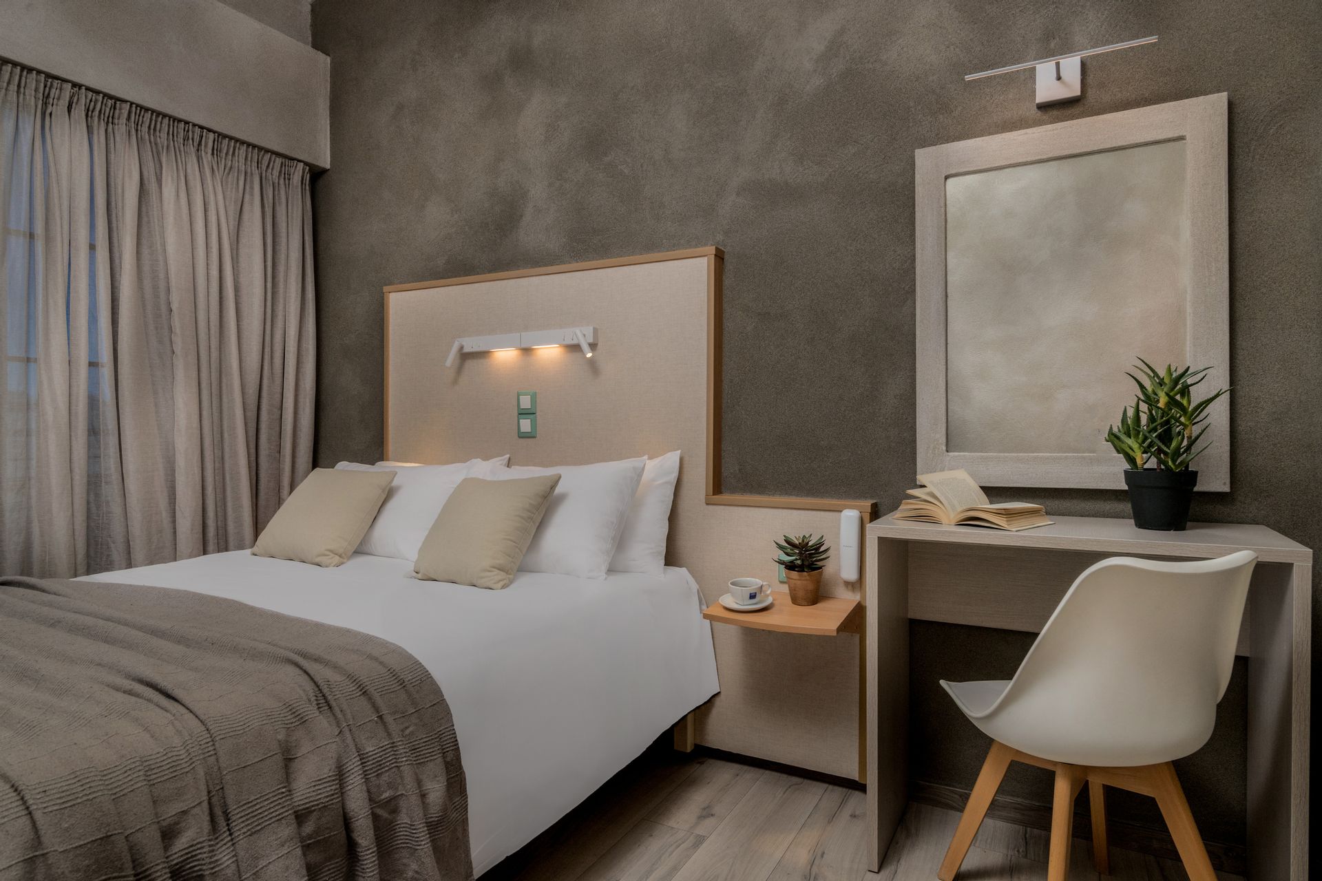 Standard Twin/Double Room 