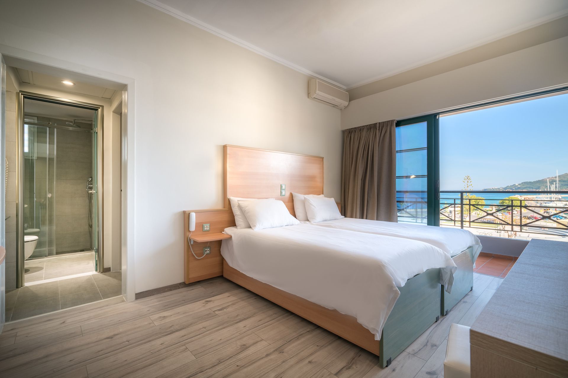 Family Sea  View Room 
