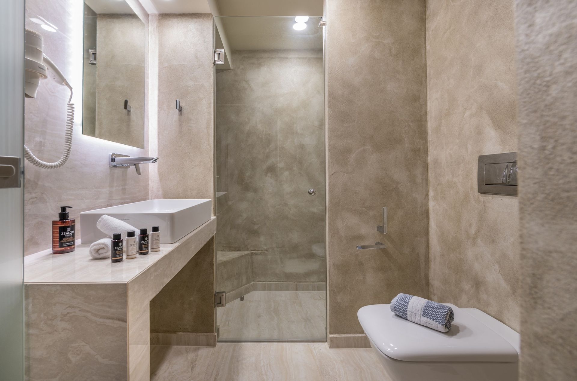 Superior Room (up to 2)