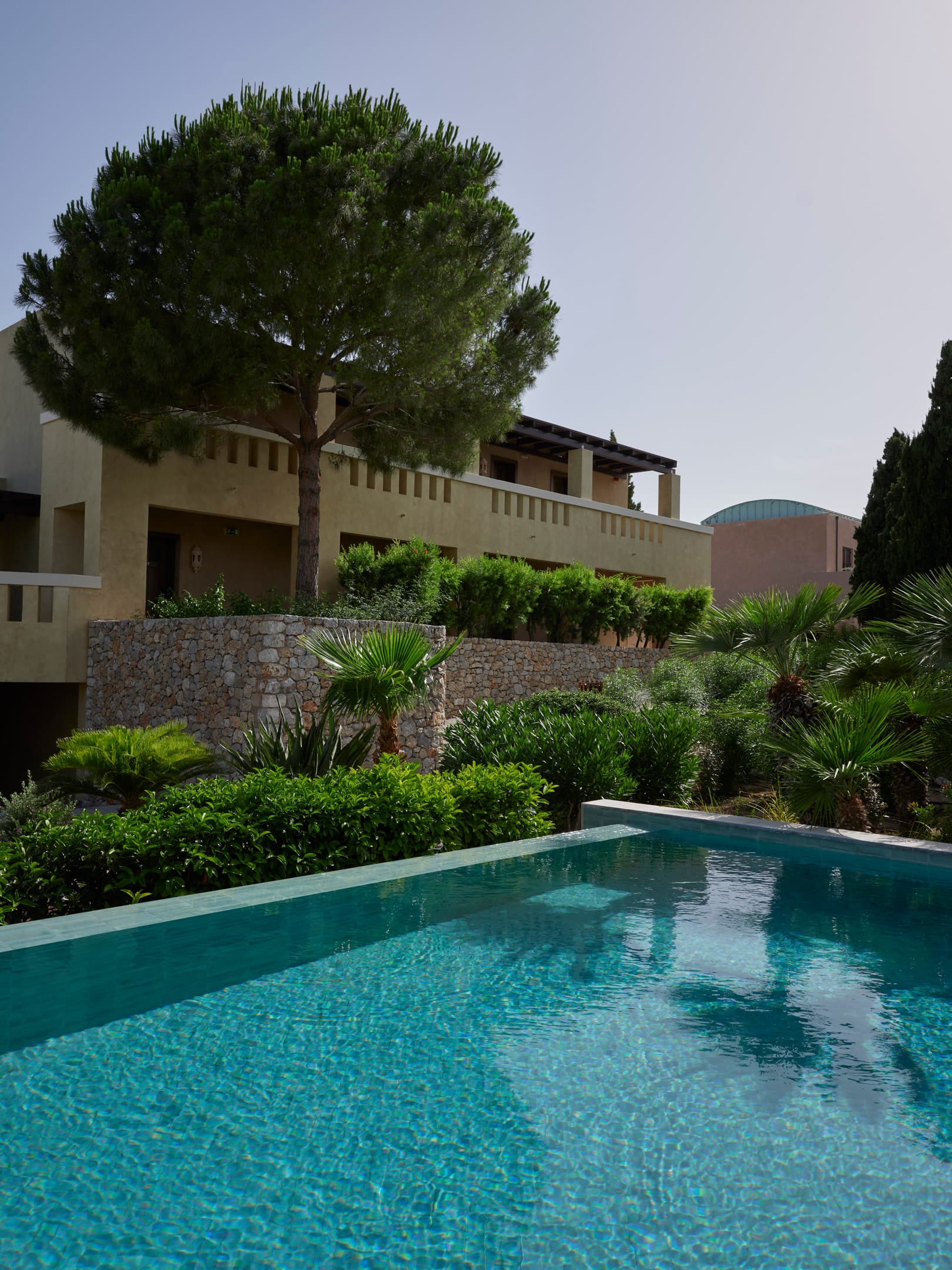 Twin / Double Room Private Pool Inland View