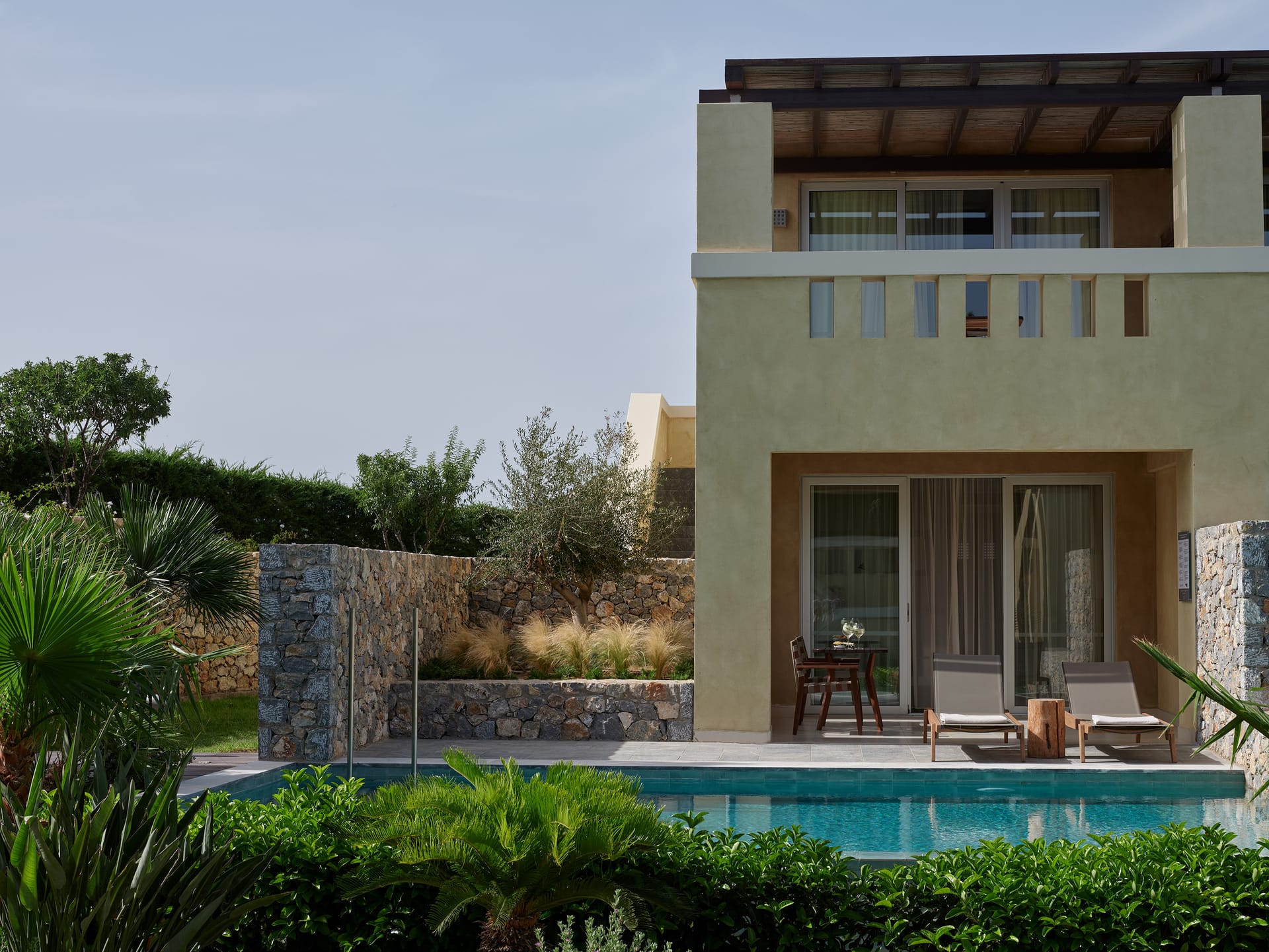 Twin / Double Room with Plunge Private Pool Inland View