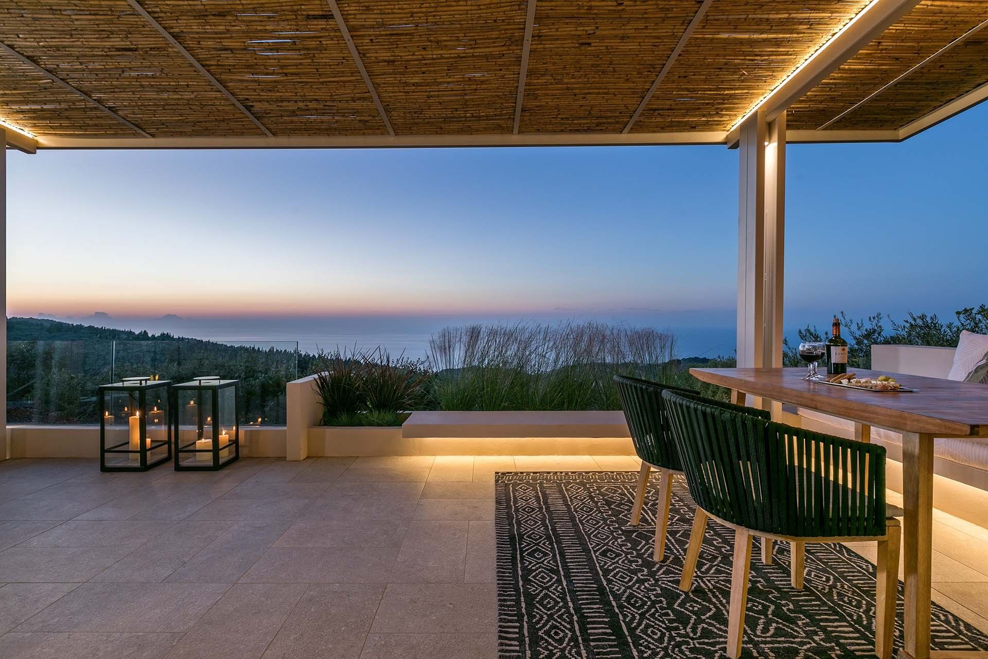 Aloysia Villa