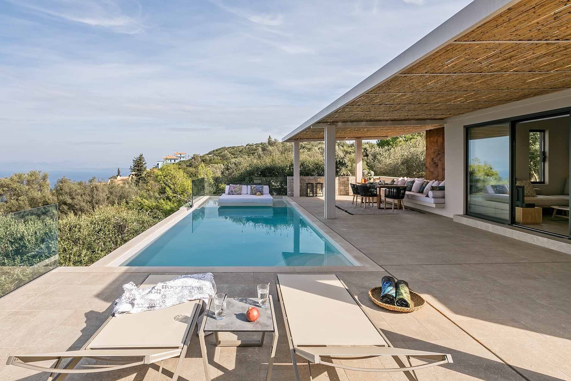 Iris Villa