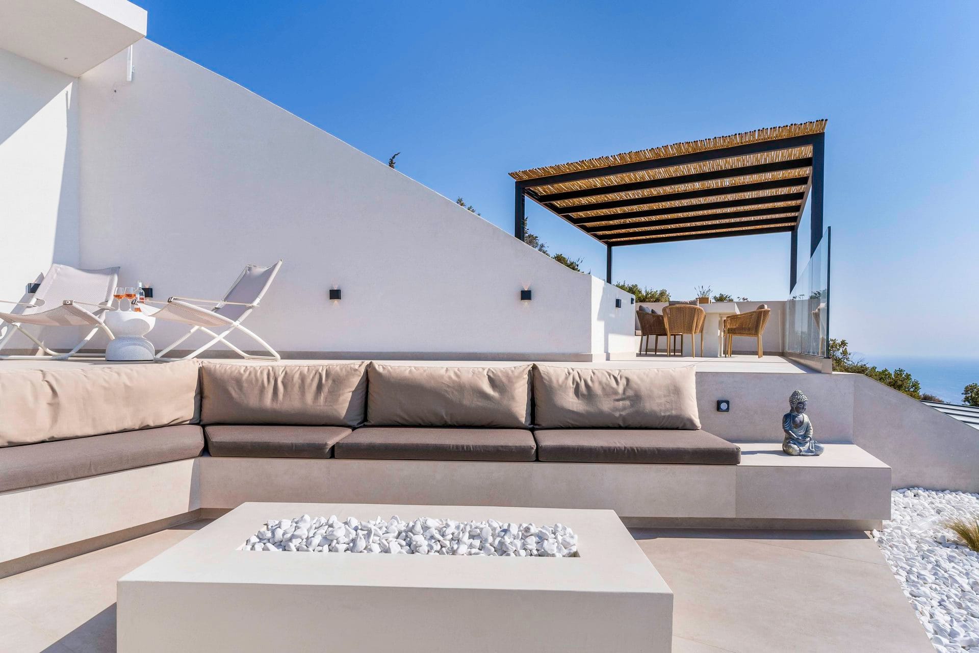 Bijou villa