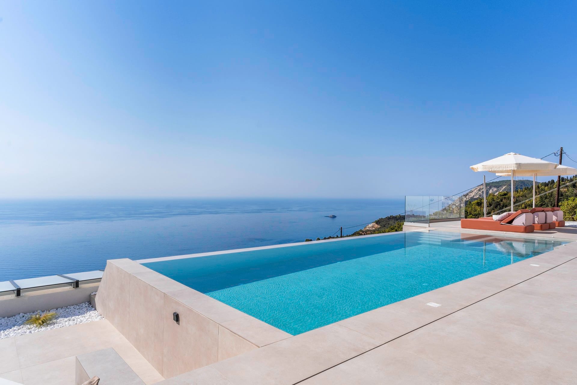 Rouge villa