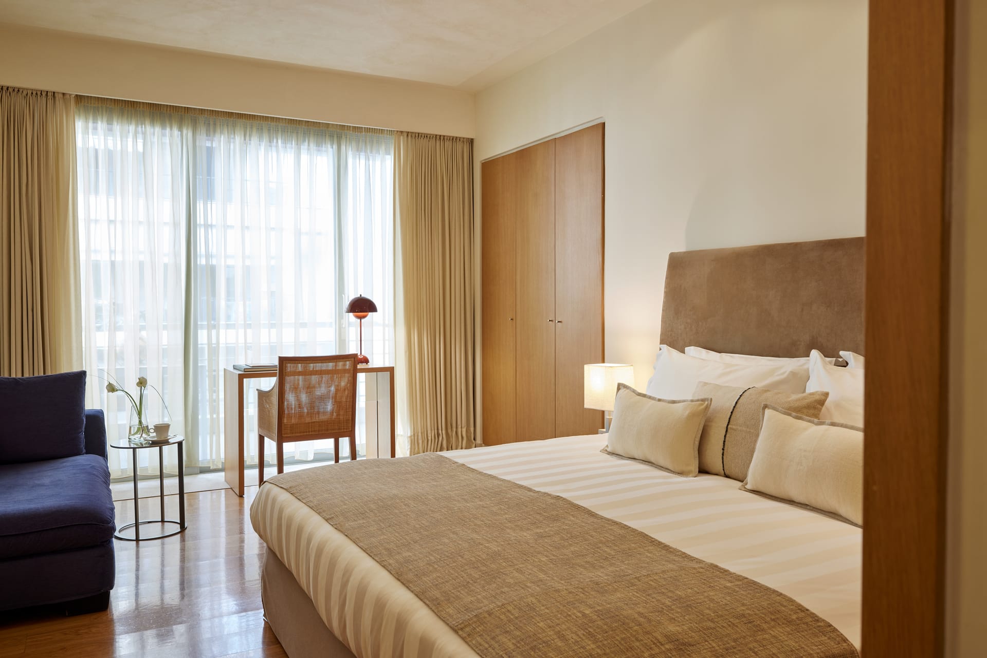 Superior Room - City View [30-32 m²]