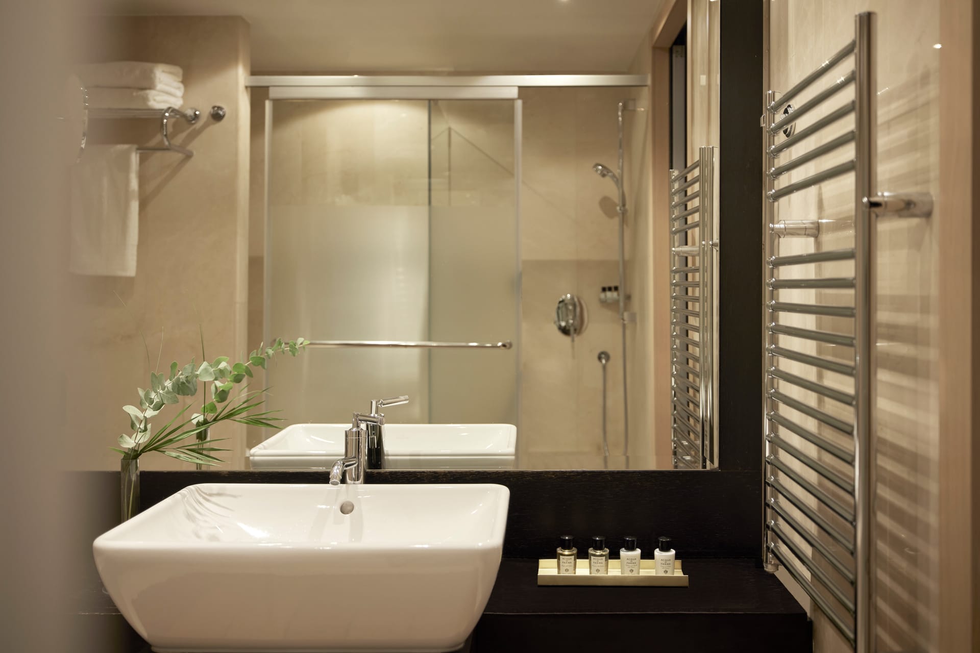 Senior Suite - Front Sea View [90 m²]