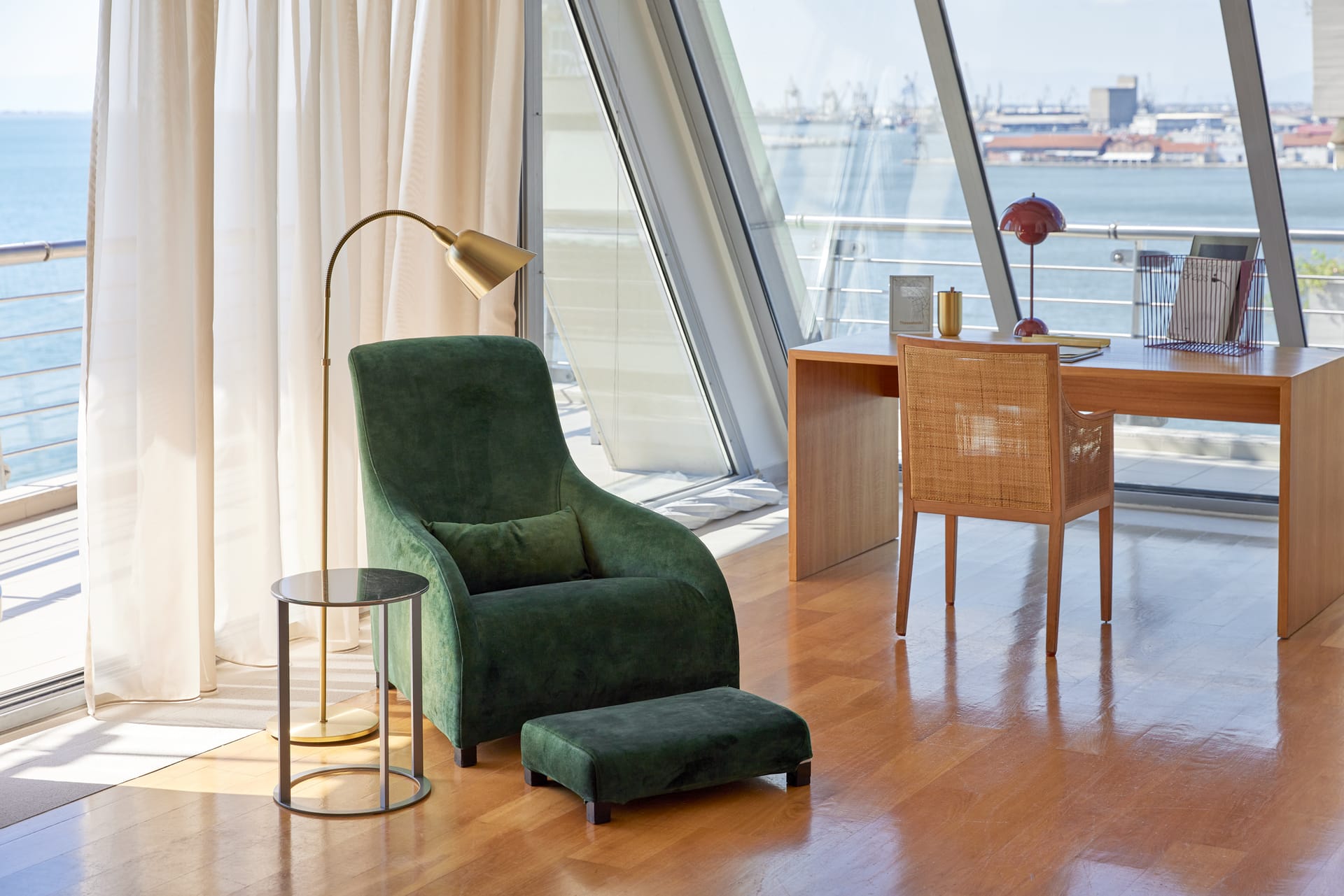 Daios Luxury Living Suite - Front Sea View [100 – 110 m²]