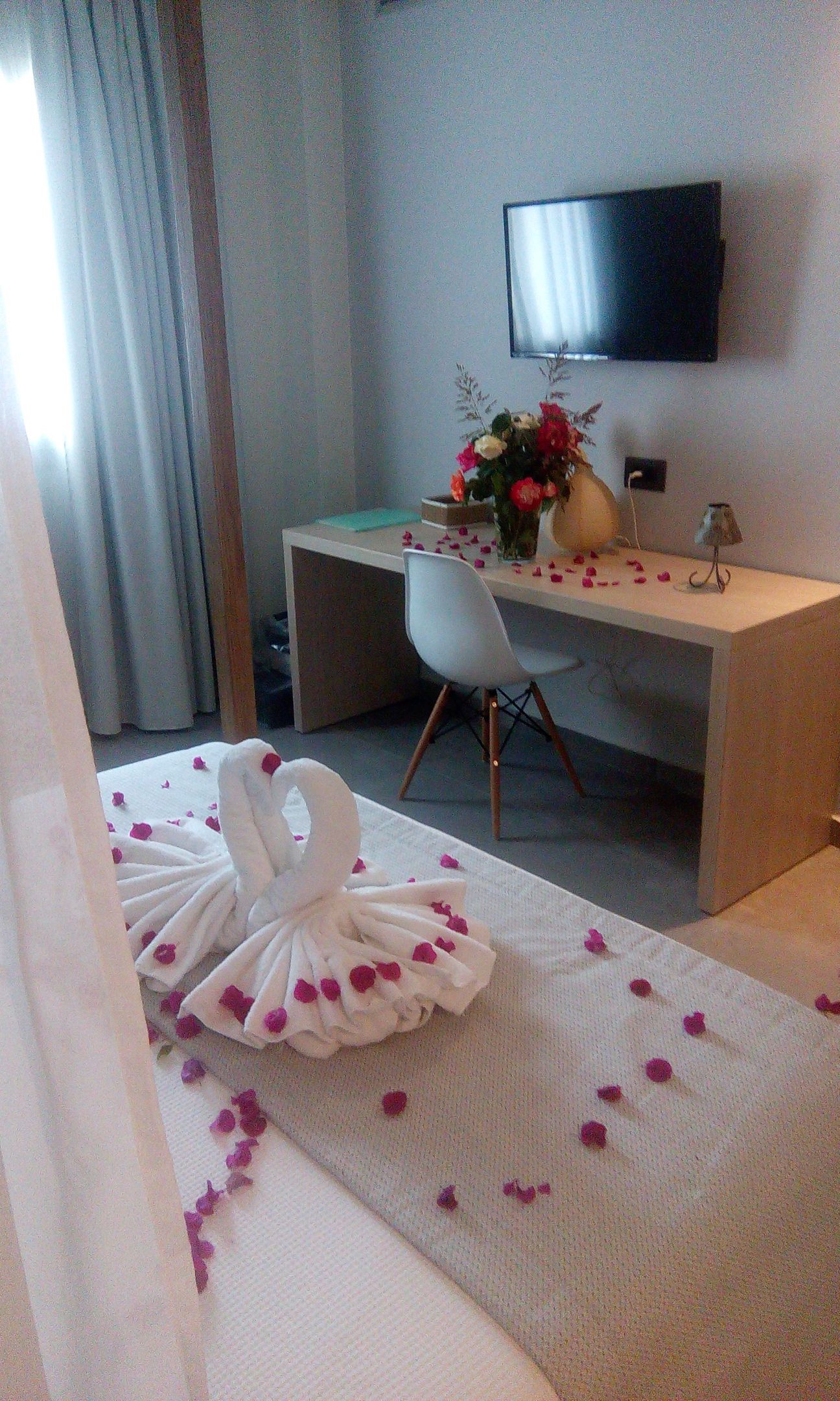 LUXURY SUPERIOR SUITE