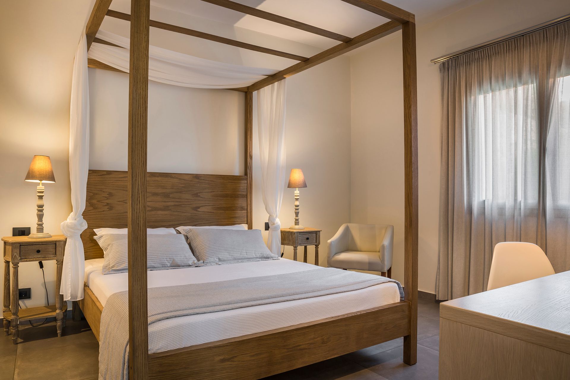 LUXURY SUPERIOR SUITE