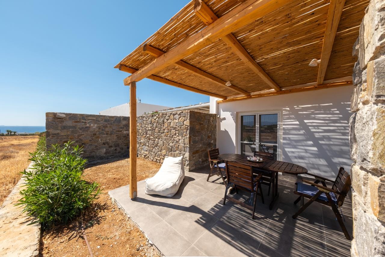 Cycladic Breeze Studio with Sea View & Plunge Pool
