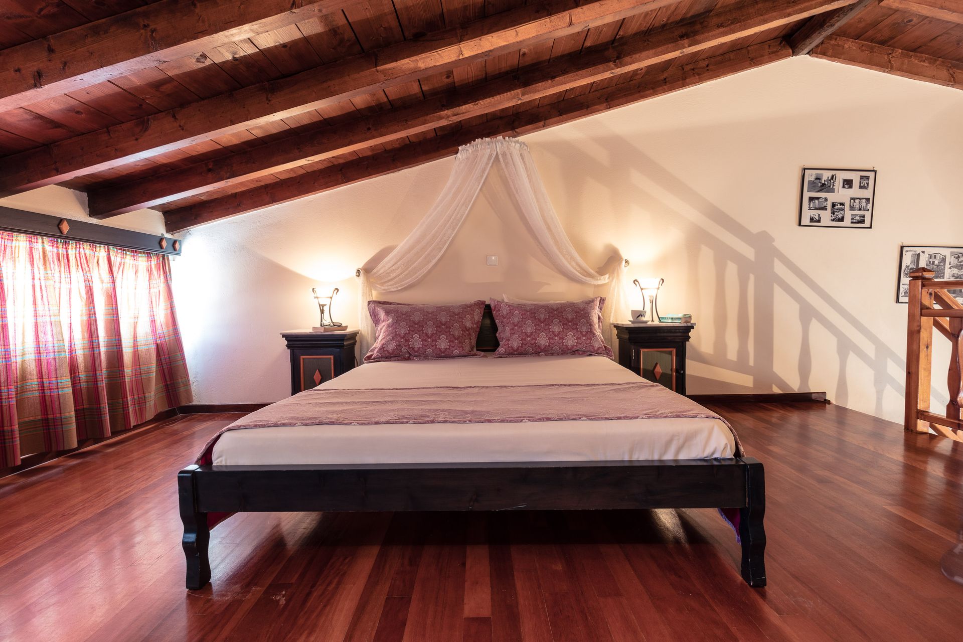 One Bedroom Apartment with Mountain View – Split Level