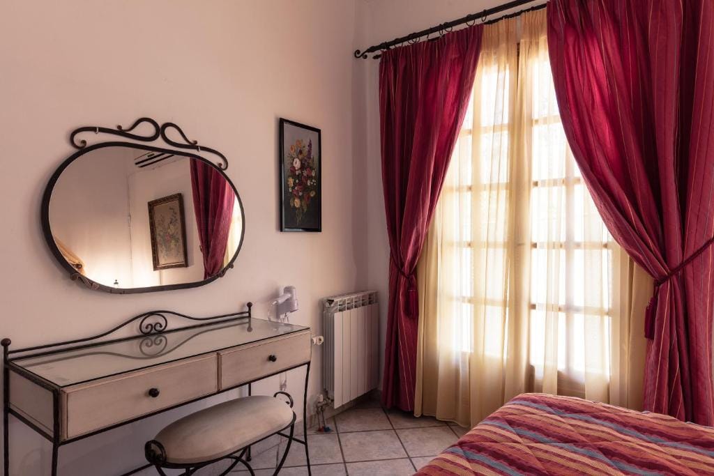 Two Bedroom Apartment with Garden View