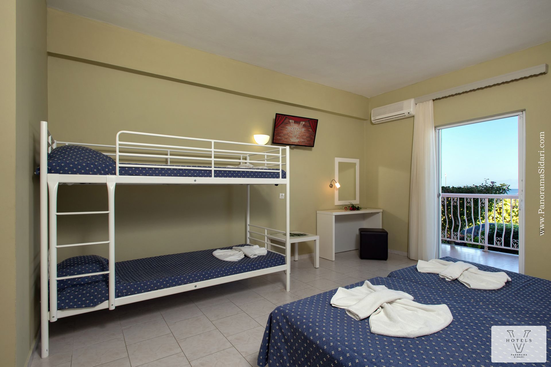 Standard Family Room