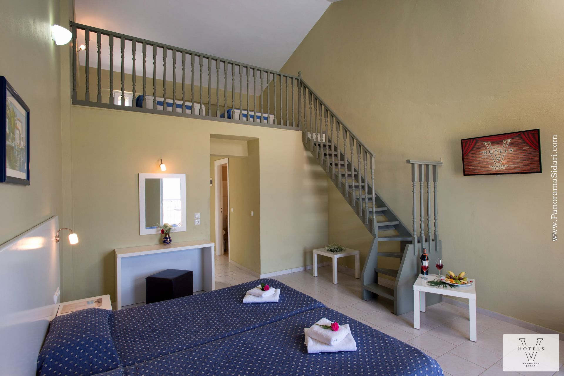 Maisonette Family Room