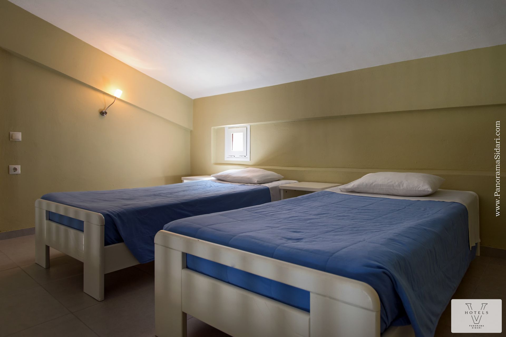 Maisonette Family Room