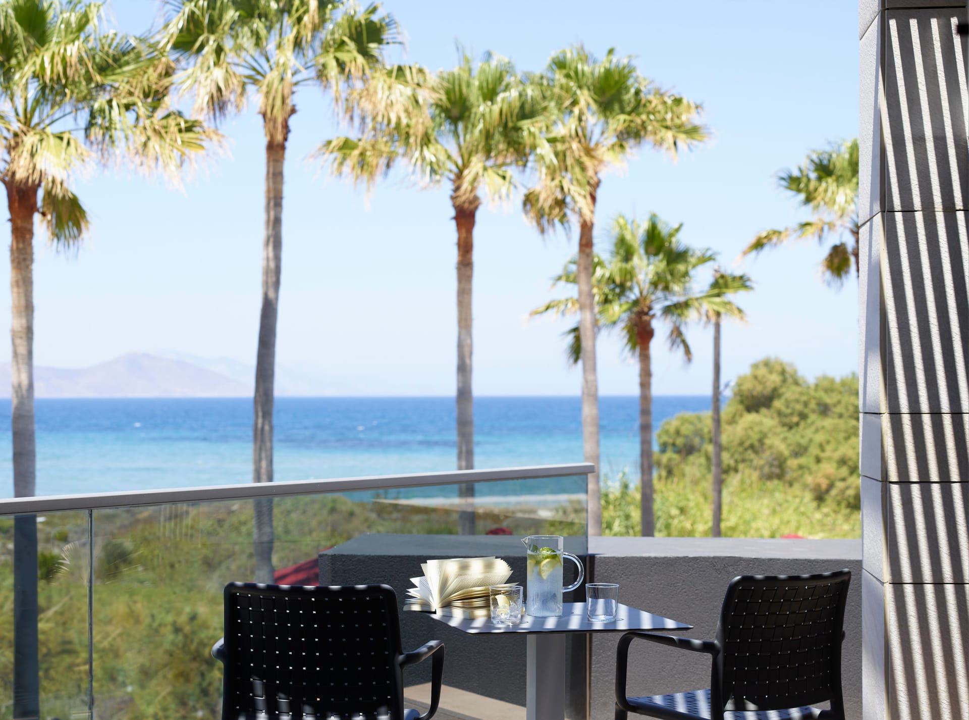 Deluxe Suite with Sea View