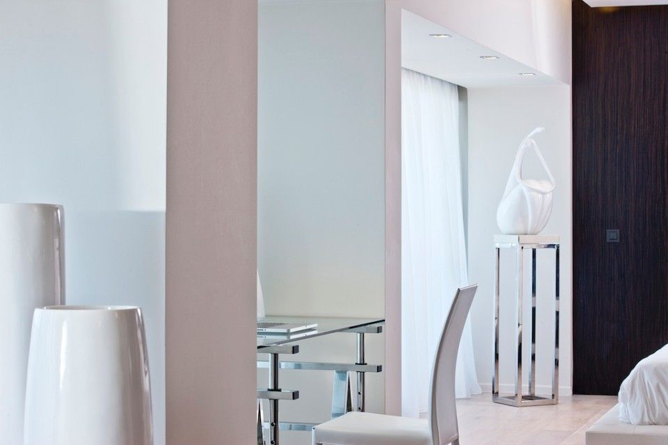 The Aqua Blu Loft Suite