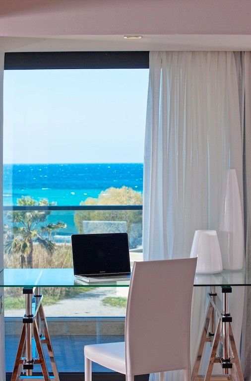The Aqua Blu Loft Suite