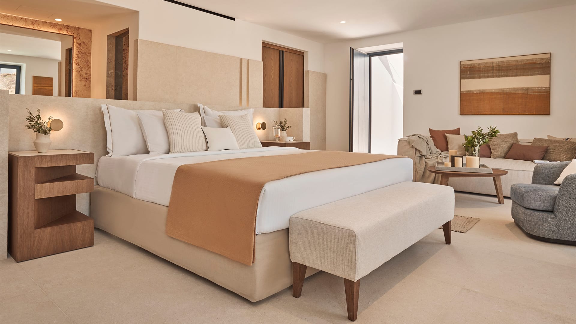 Premium Pool Sea Suite