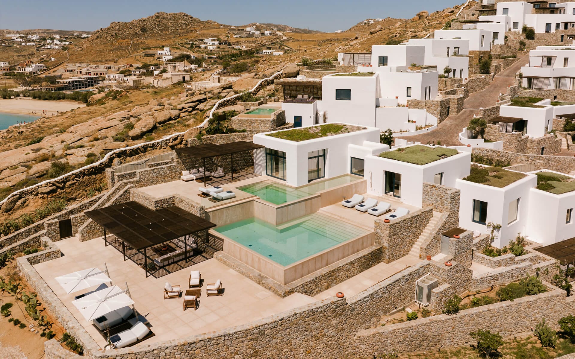 Four Bedroom Villa Calliope