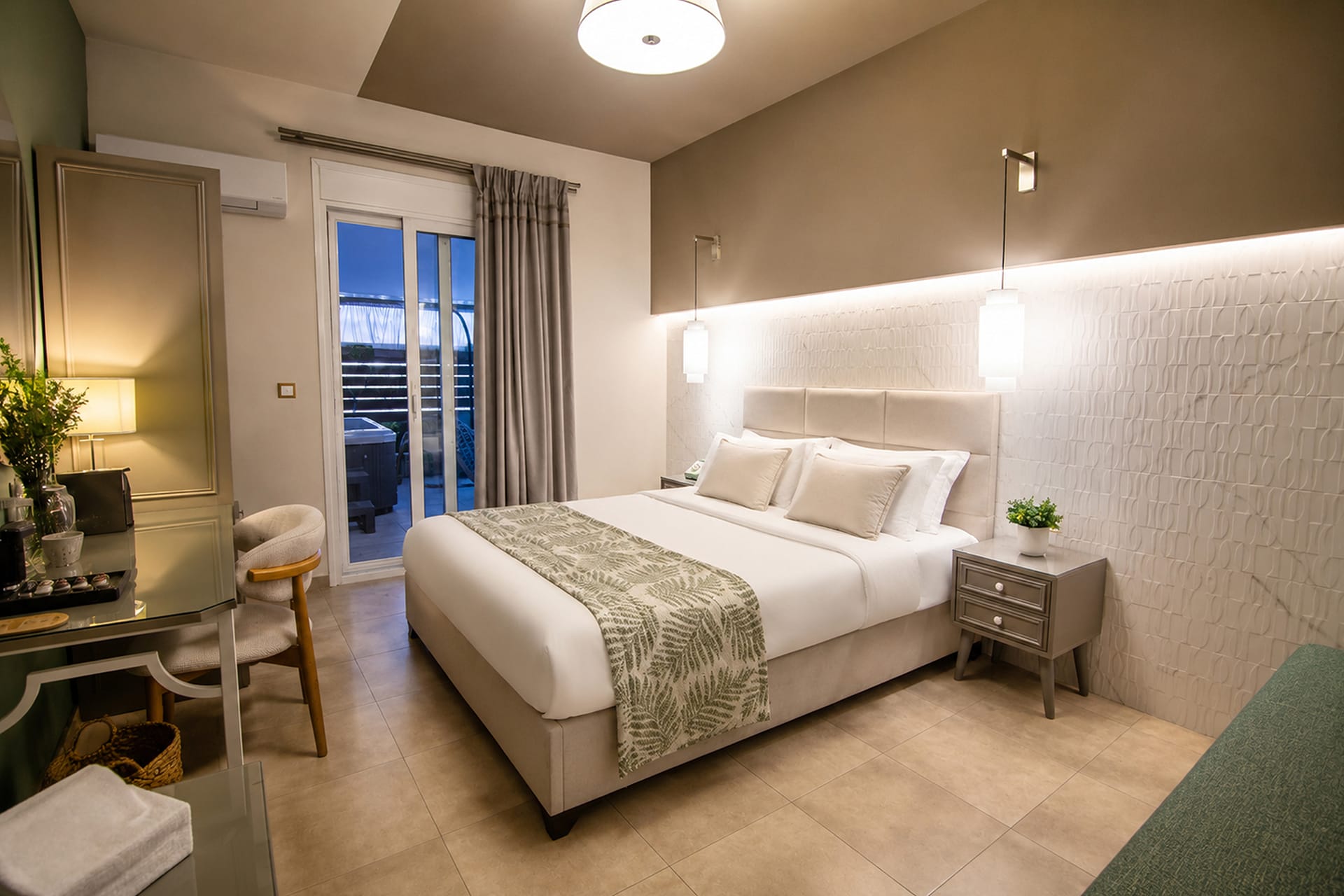 Junior Suite with Jacuzzi