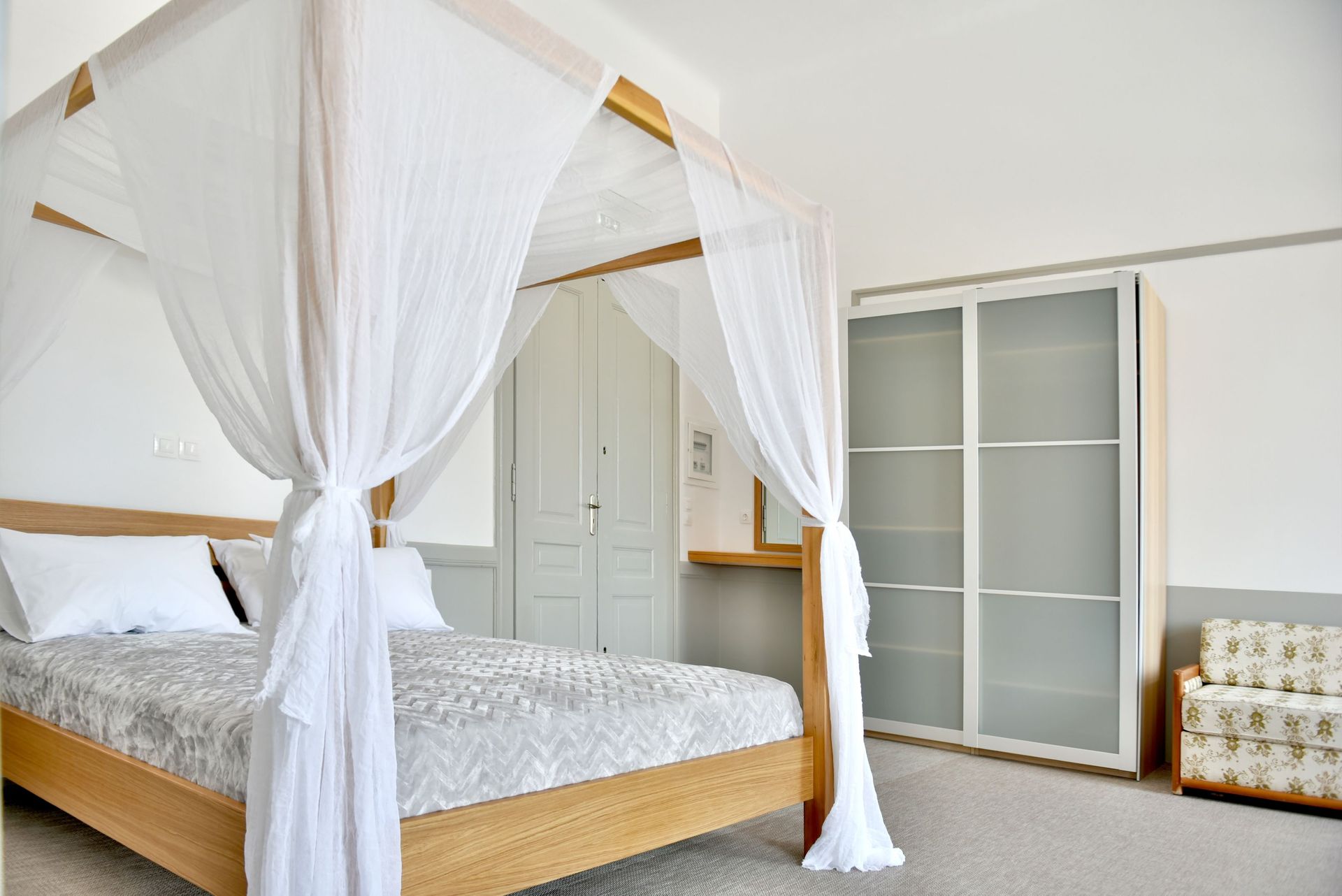 Big Room