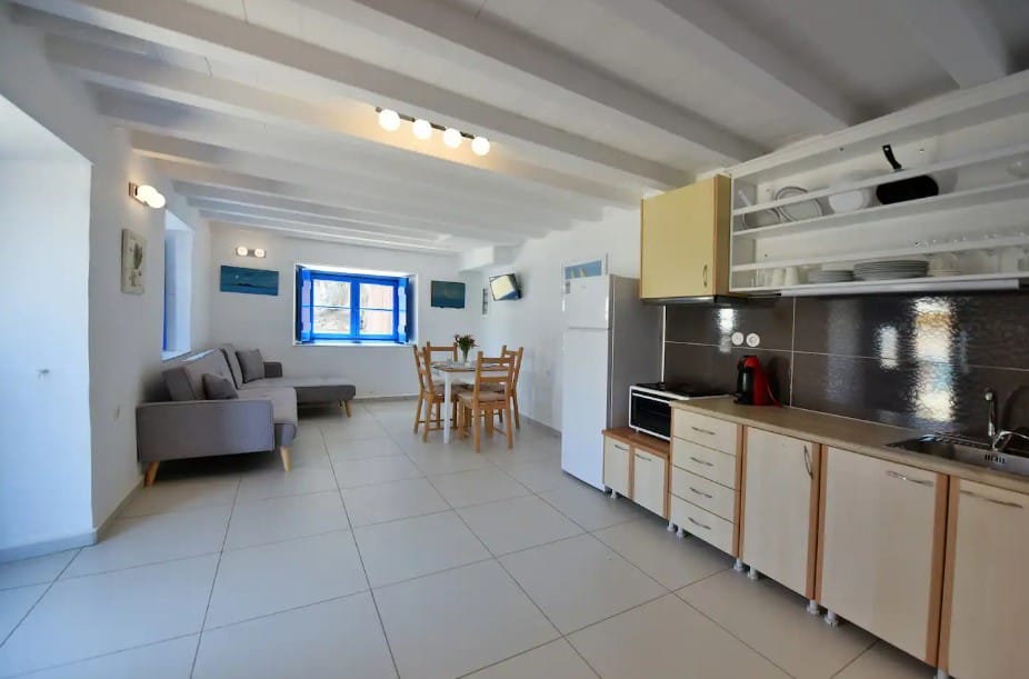 Annex Douskos by the Sea 2 - Beach Front | Mandraki Beach