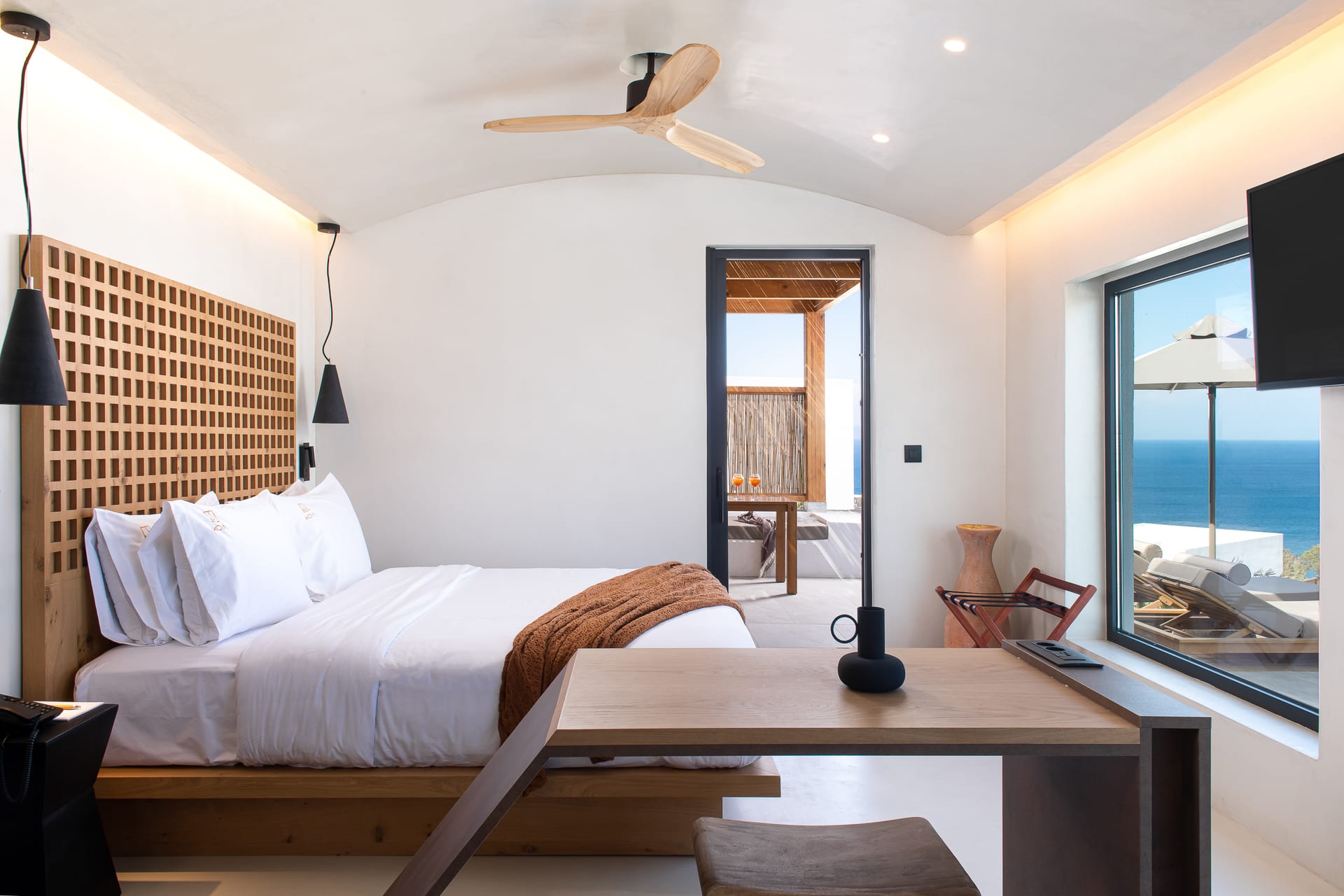 Suite Sea view with Private Pool