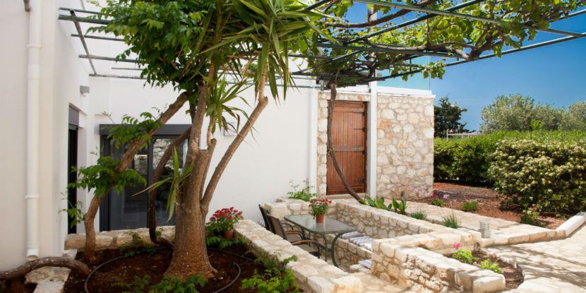 Apartment Giasemi - One Bedroom Apartment | Garden View