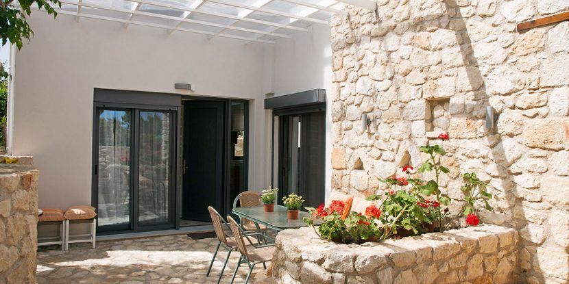 Apartment Lemonia - Family Two Bedrooms Apartment | Garden View