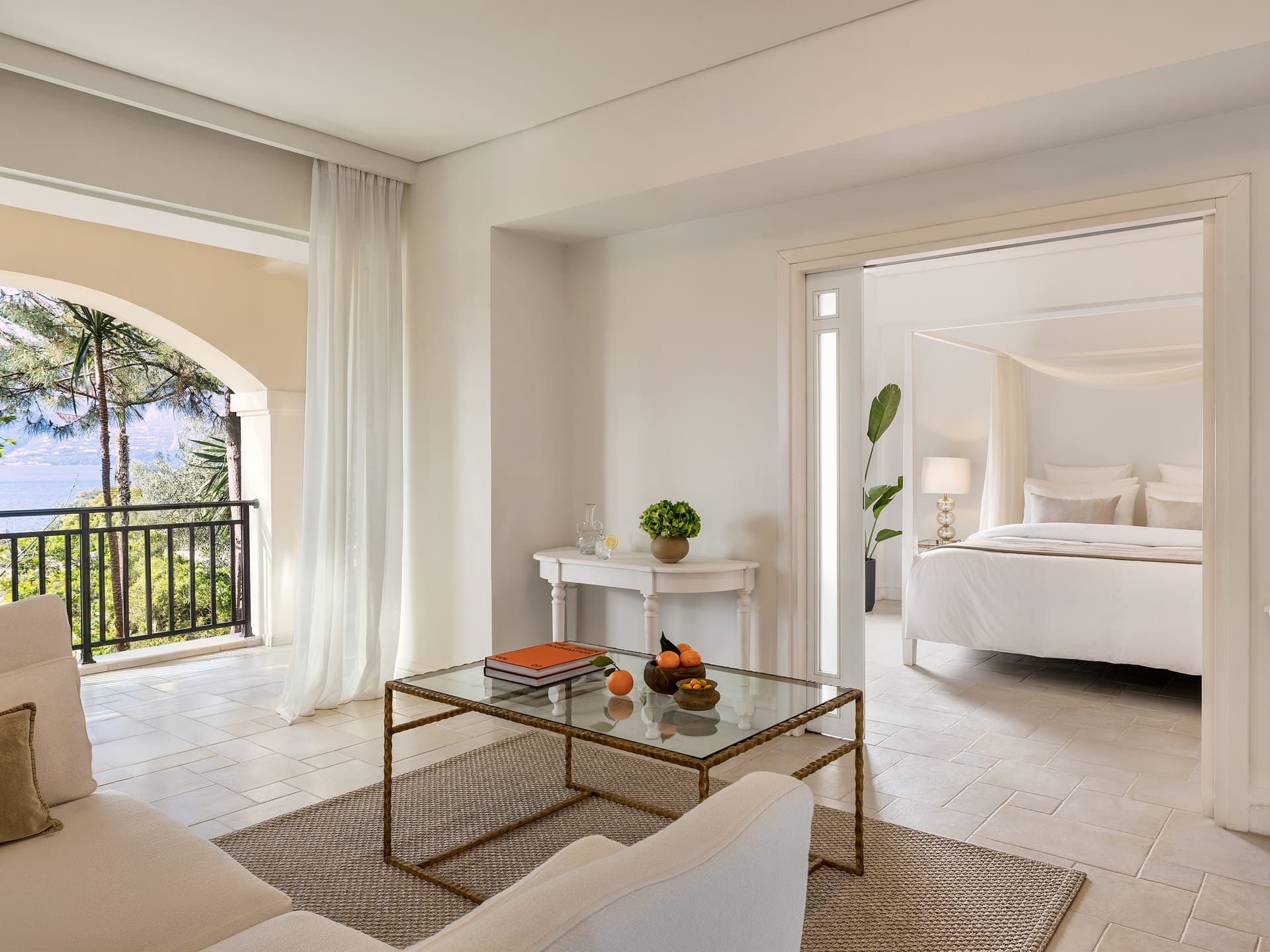 Deluxe Bungalow Suite Side Sea View