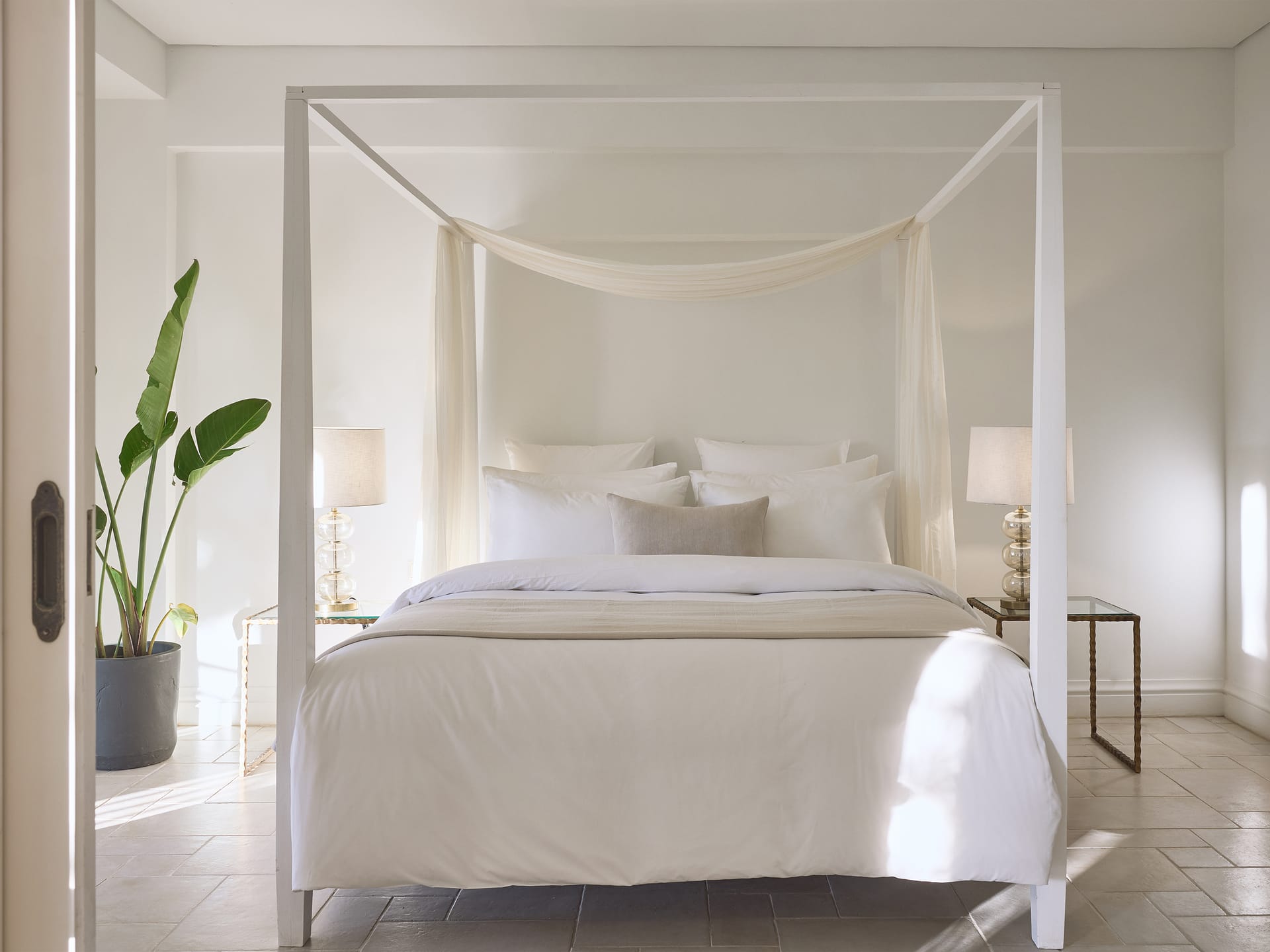 Deluxe Bungalow Suite Side Sea View