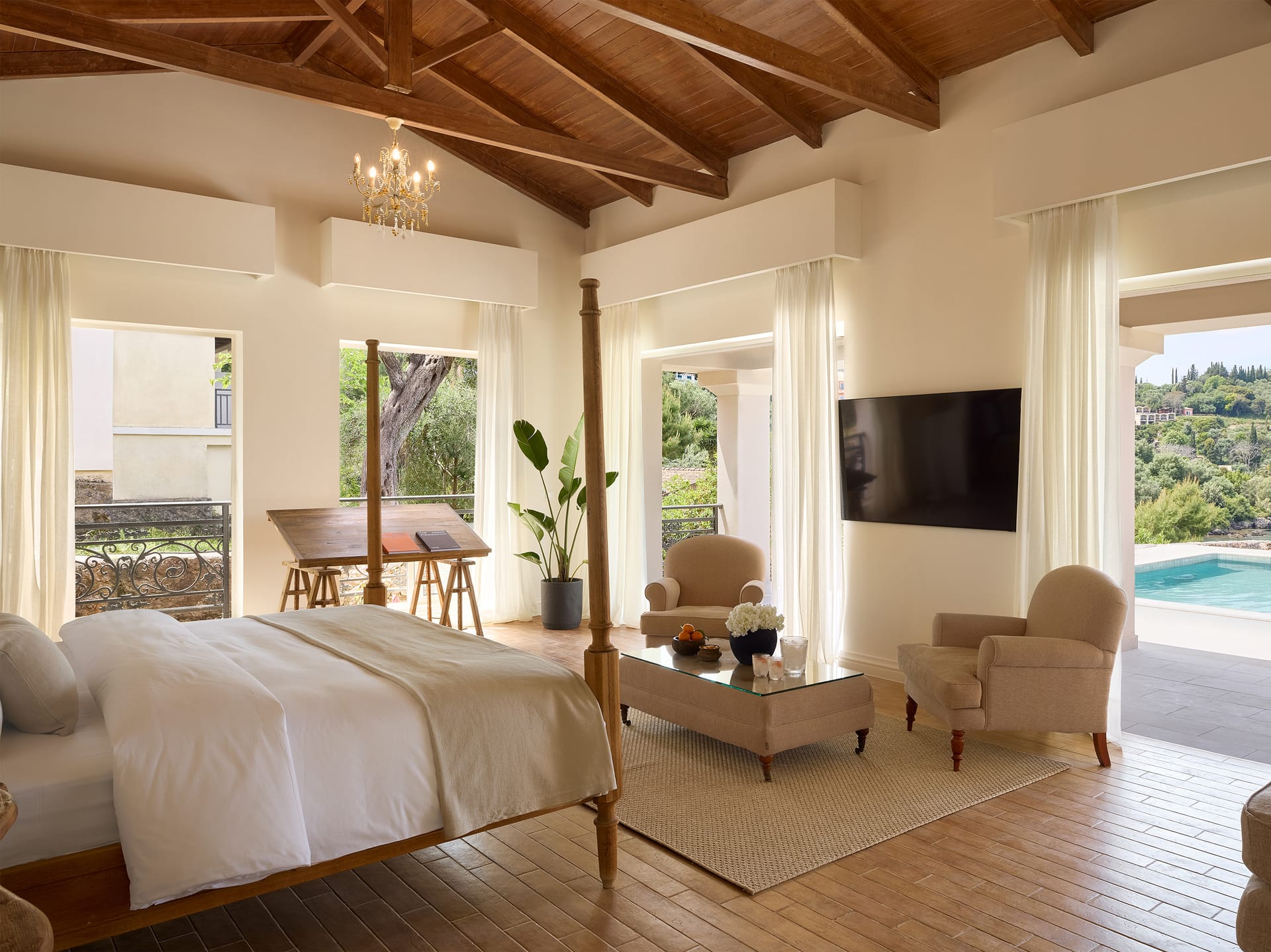 Palazzina Villa with 2 Private Pools 1st Row