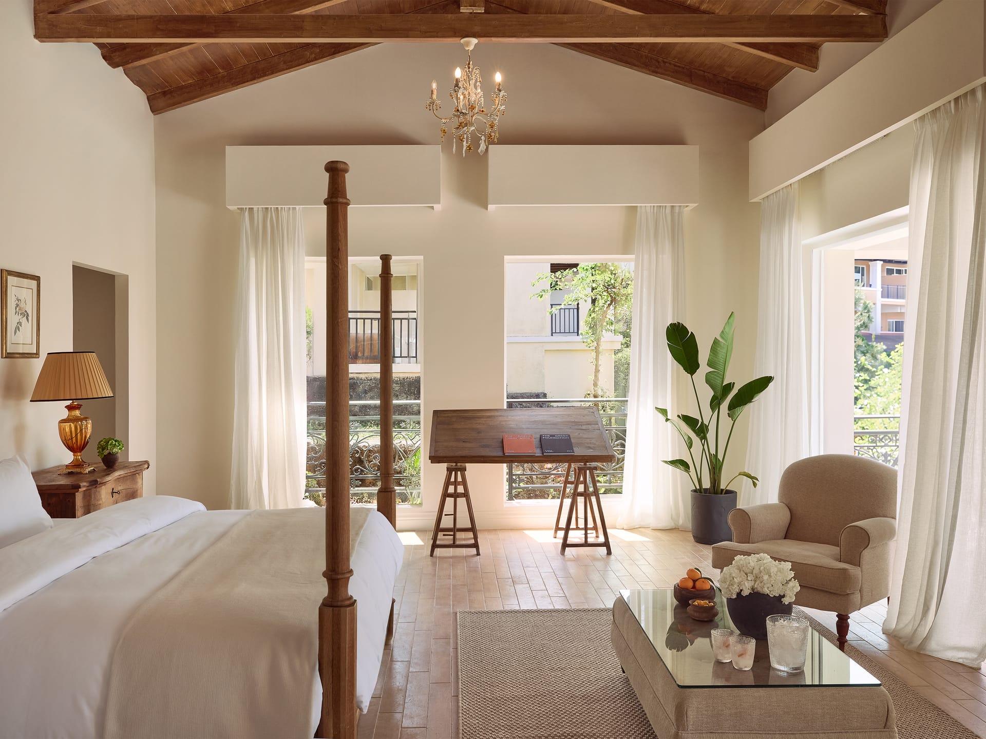 Palazzina Villa with 2 Private Pools 1st Row