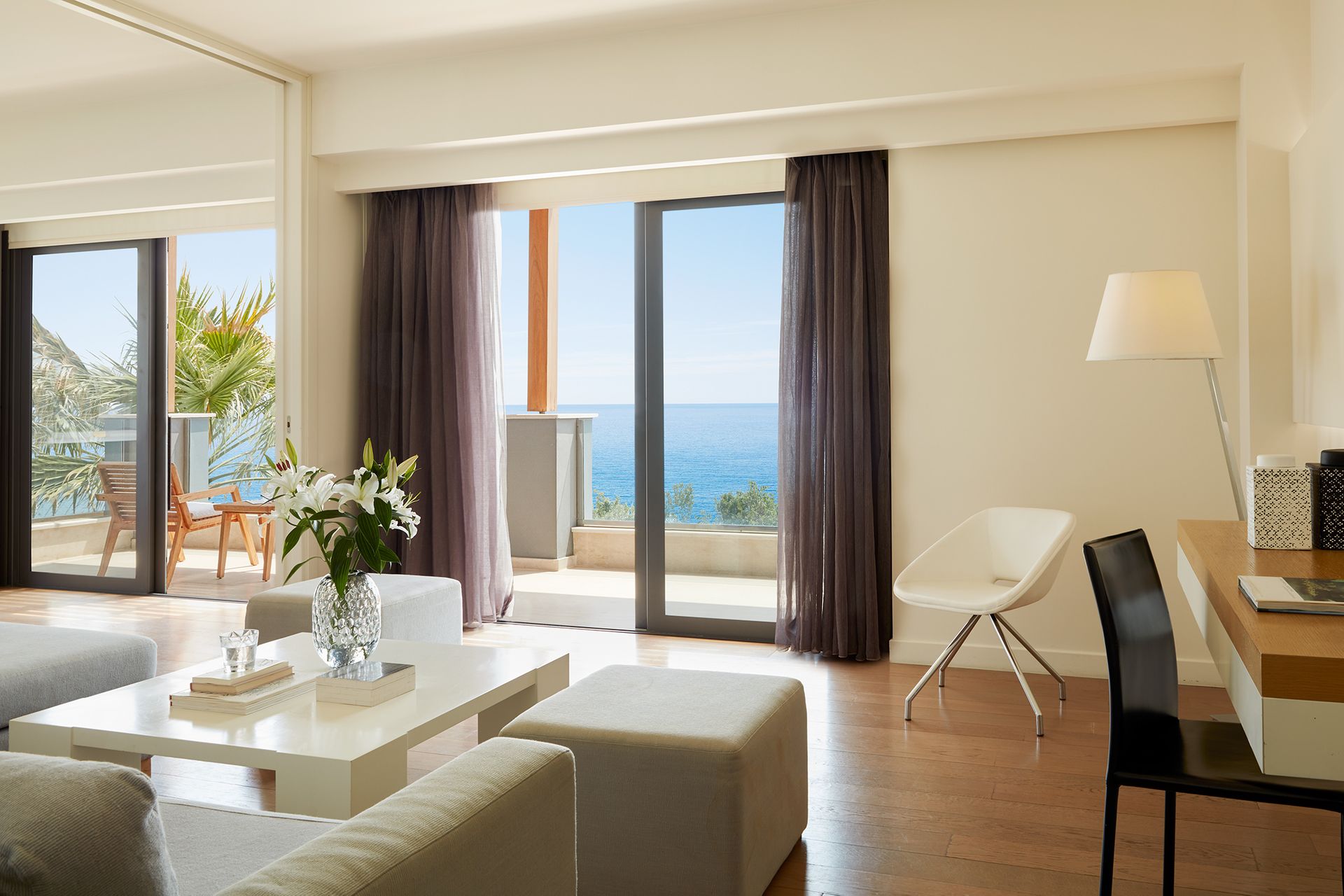 Deluxe Suite Sea View