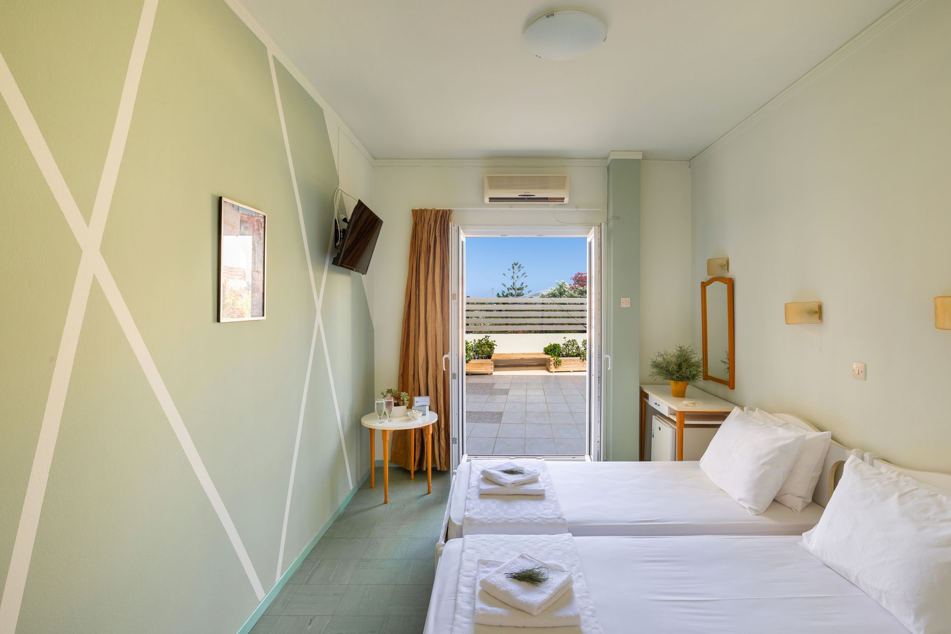 Standard Room Garden View