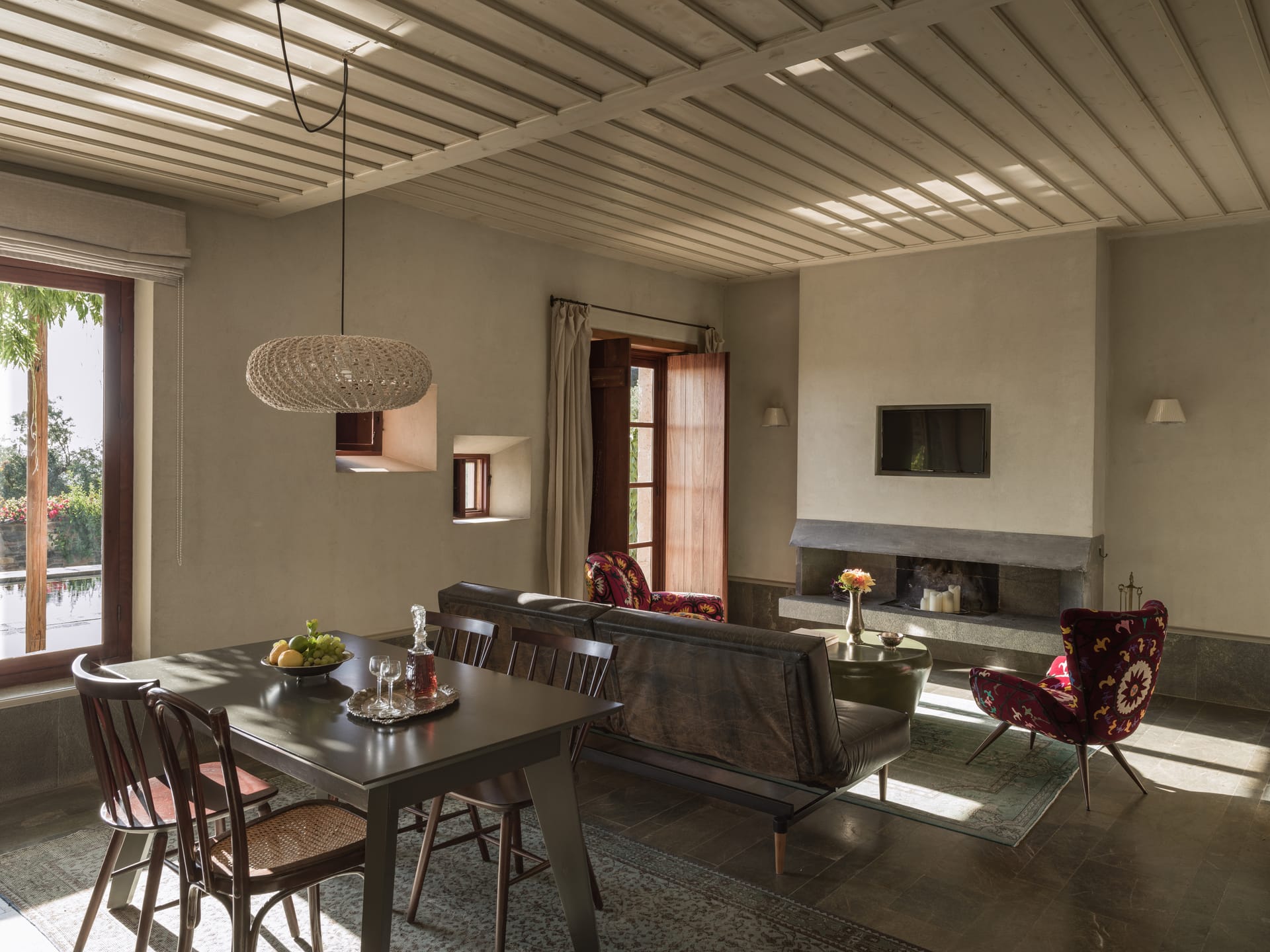 Kinsterna Pool Villa