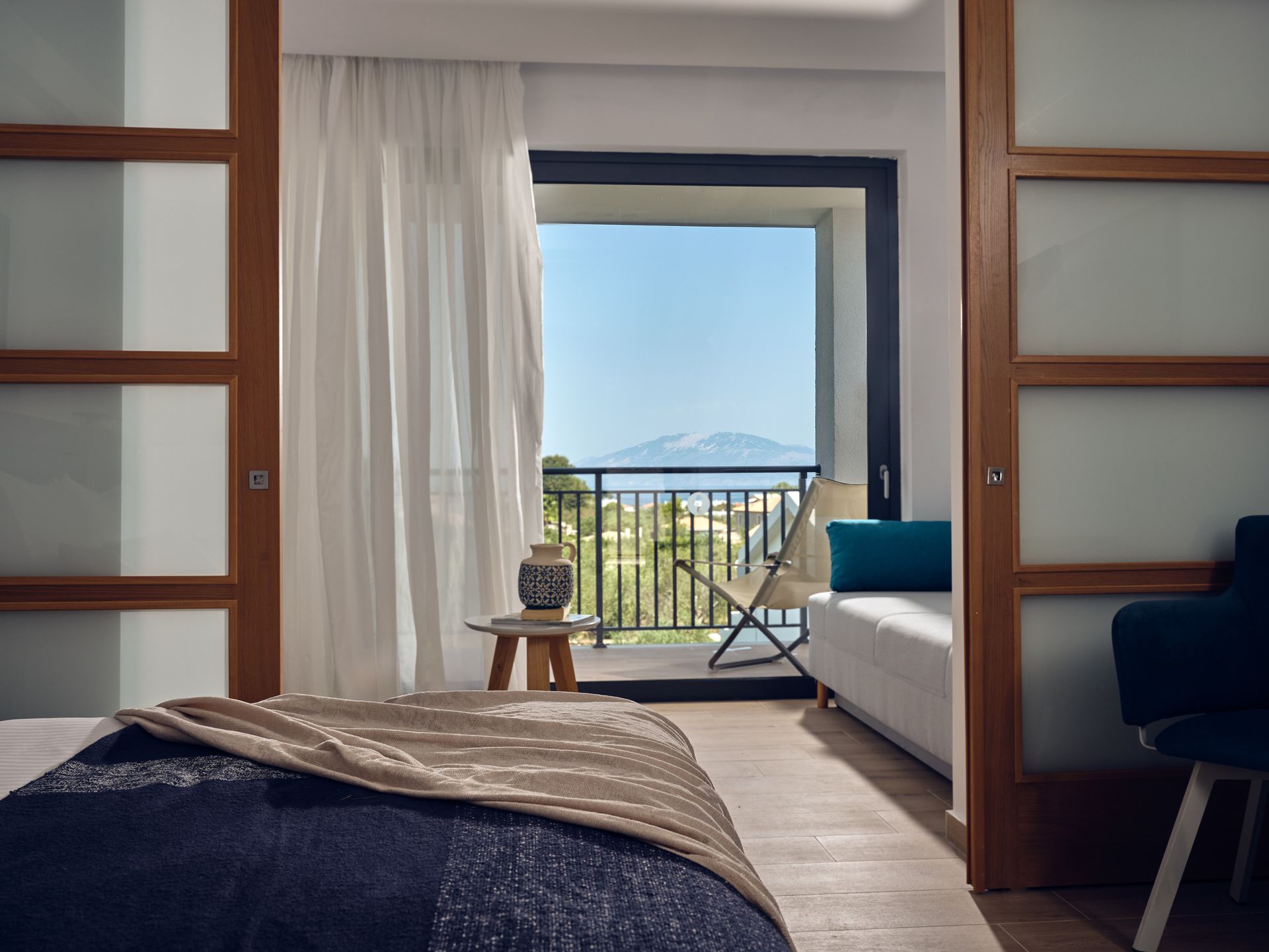 Suite with Sea View | Annex 200m