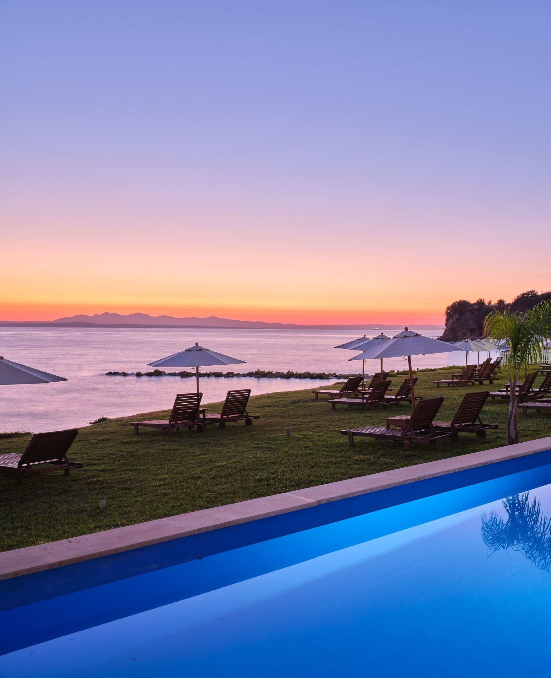 SeaSide Honeymoon suite with Private Pool-Harmony