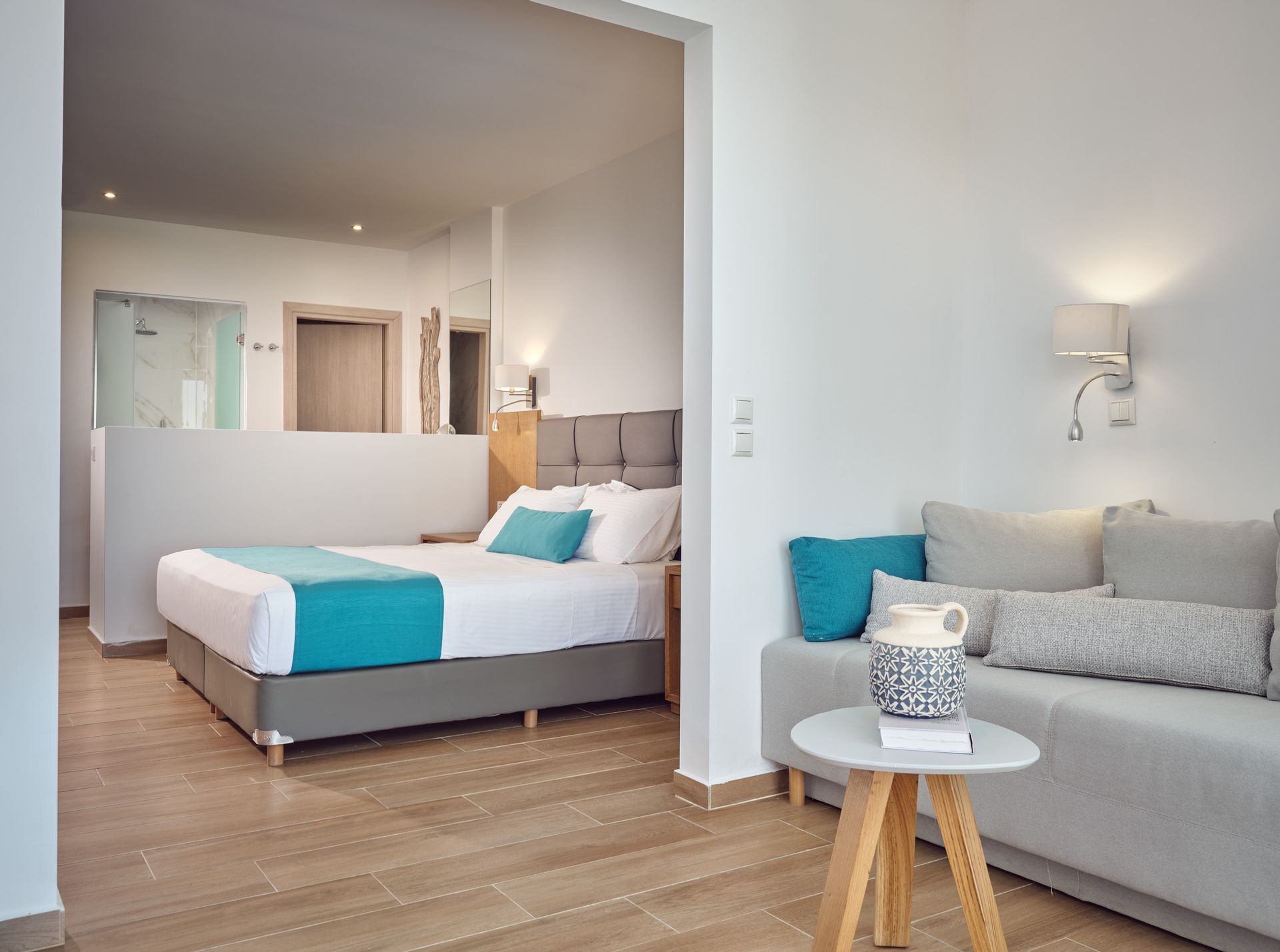 SeaSide Suite with private pool