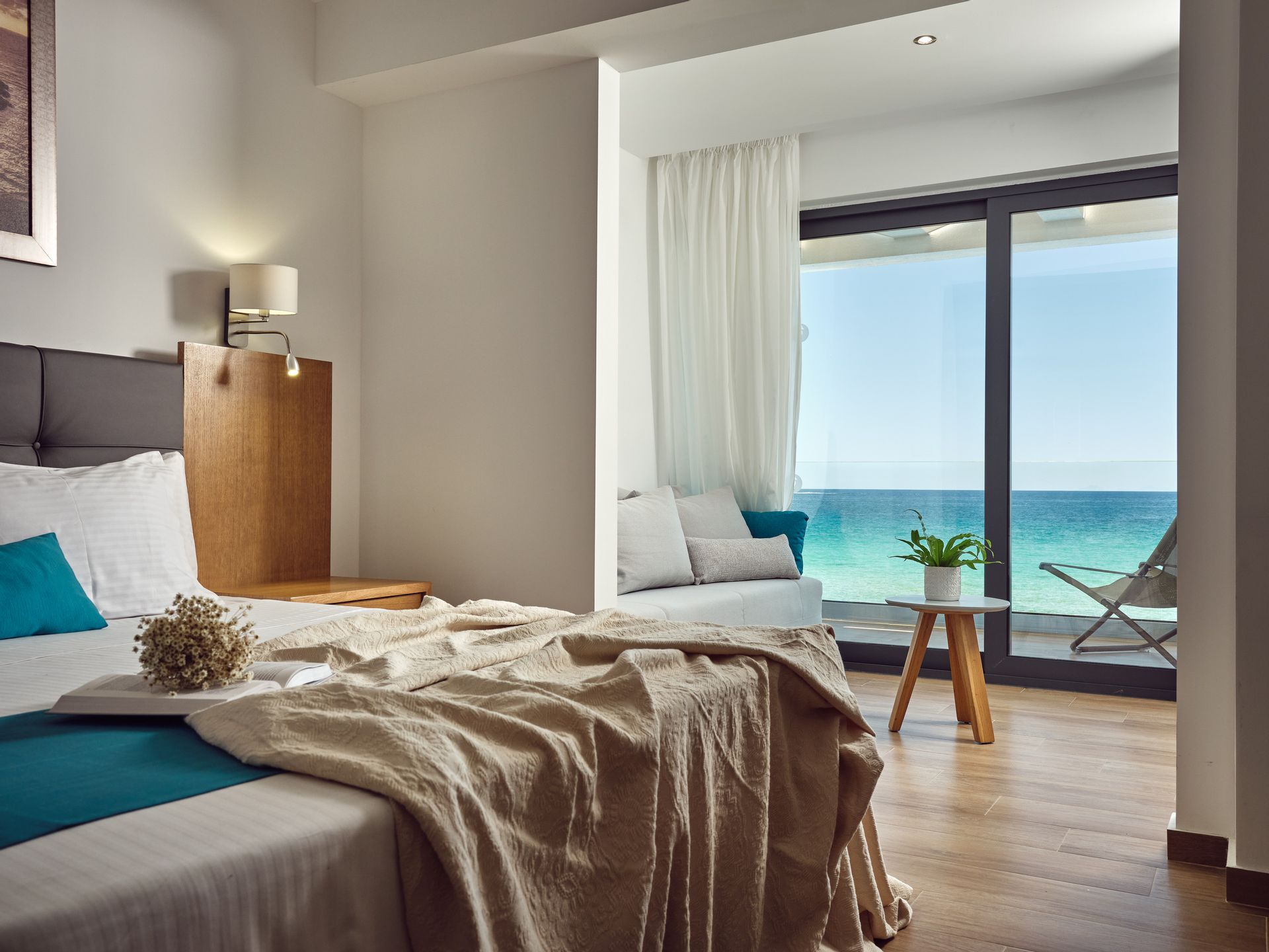 Sea Side Suite with Panoramic Sea View