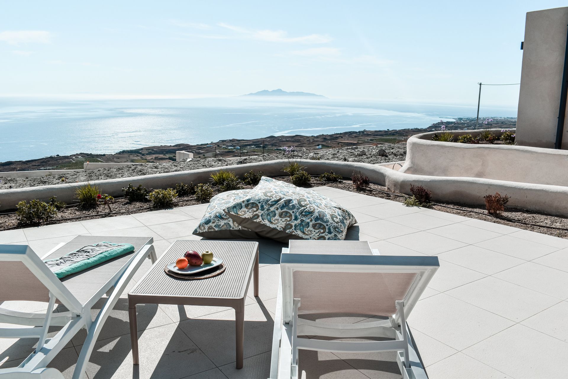 One Bedroom Villa with Pool and Sea View