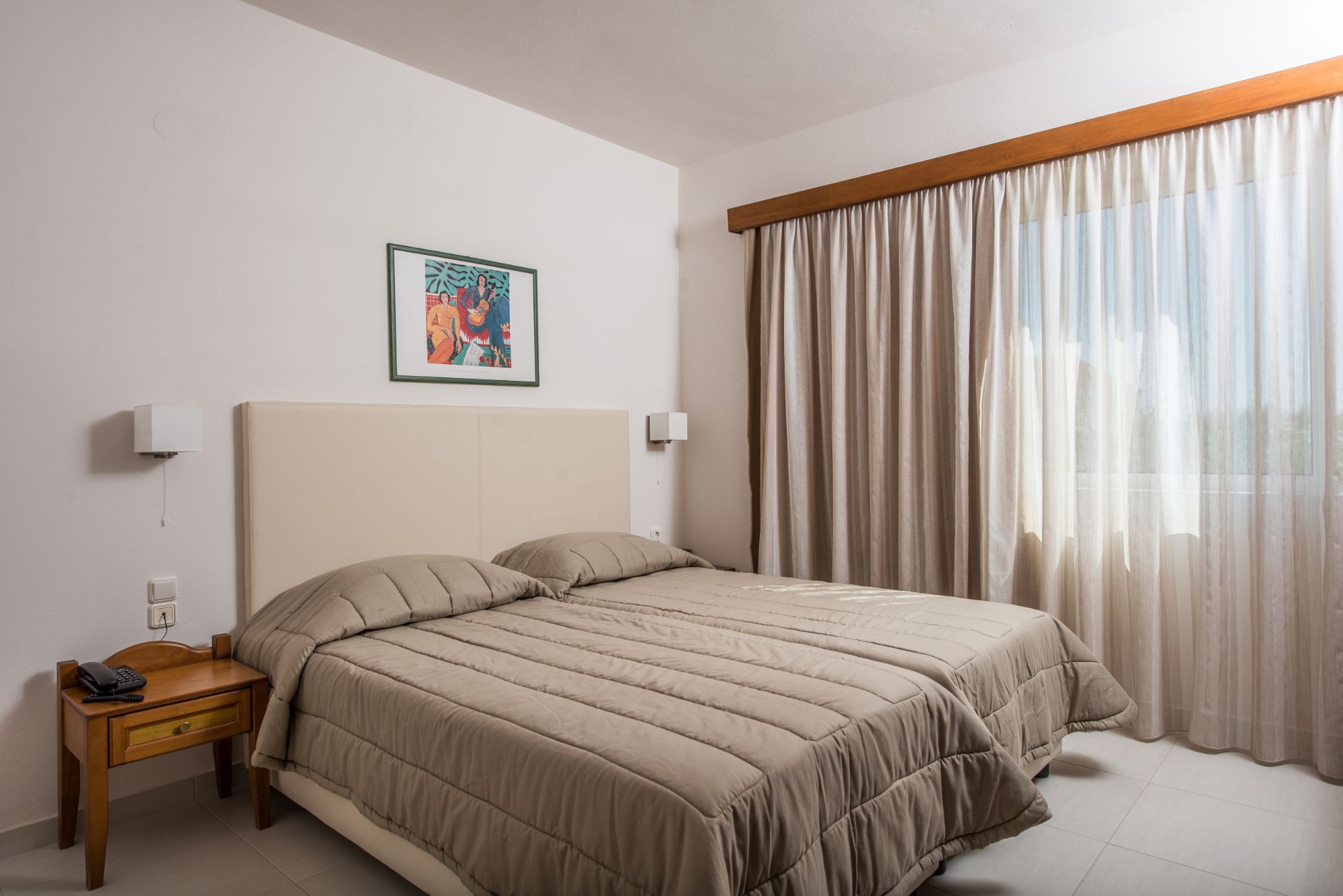 Standard 1 Bedroom Apartment