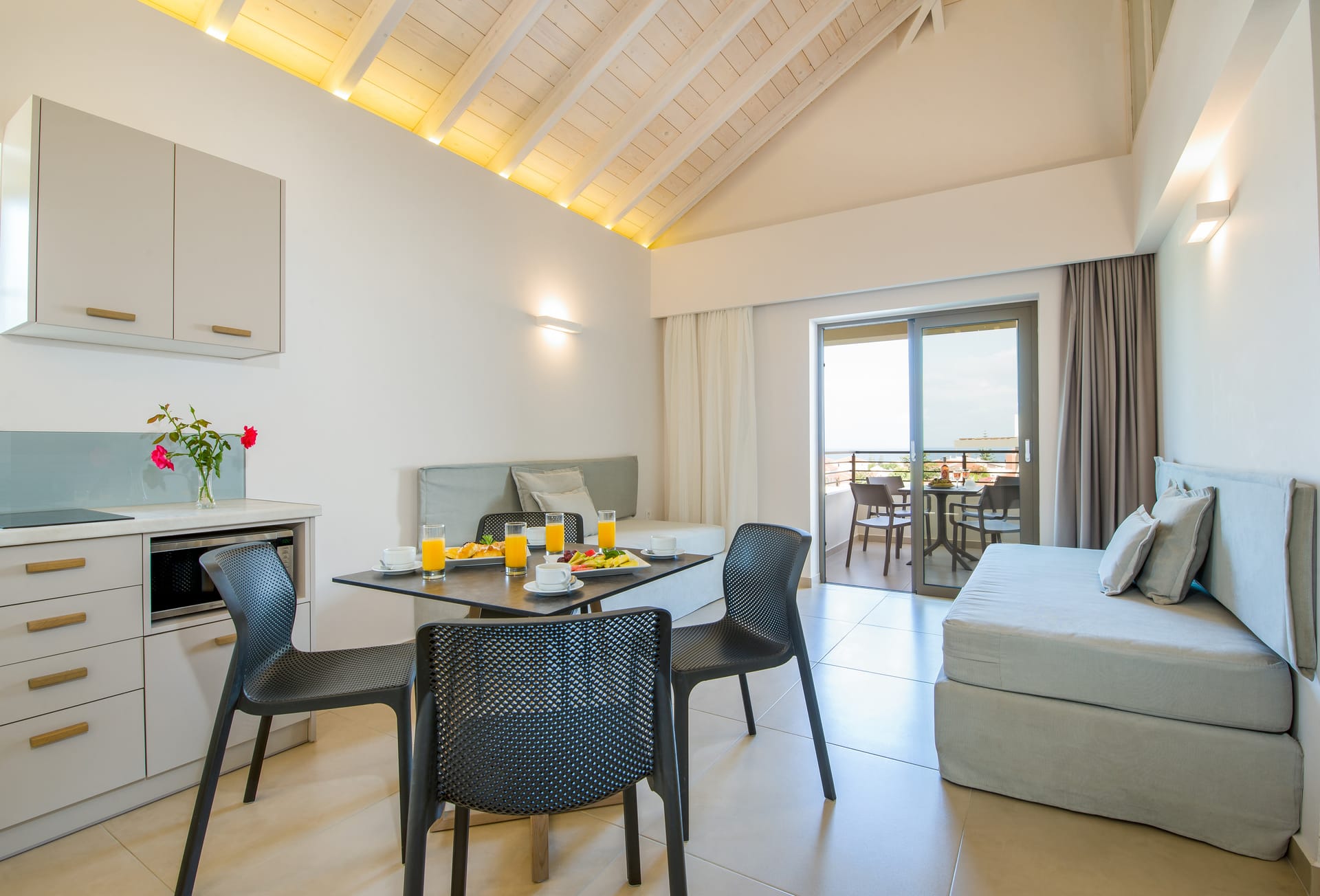 Deluxe Apartment