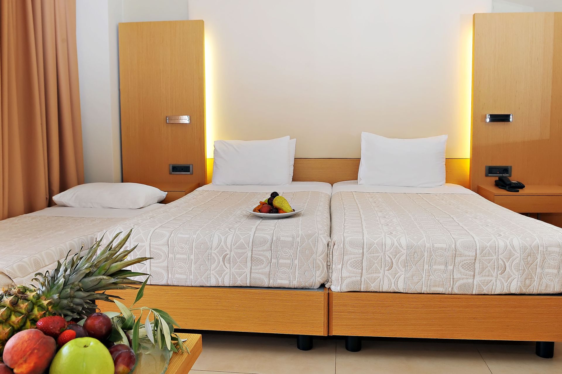 Bungalow Garden View