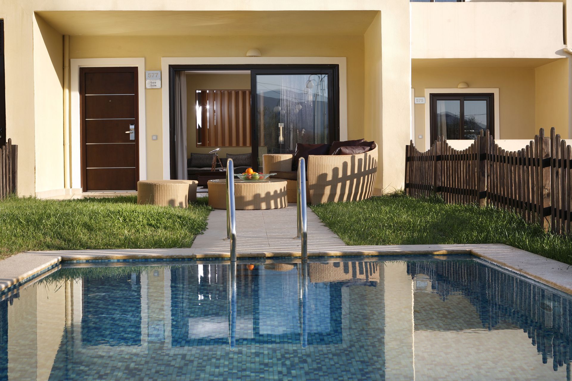 Executive Suite Private Pool