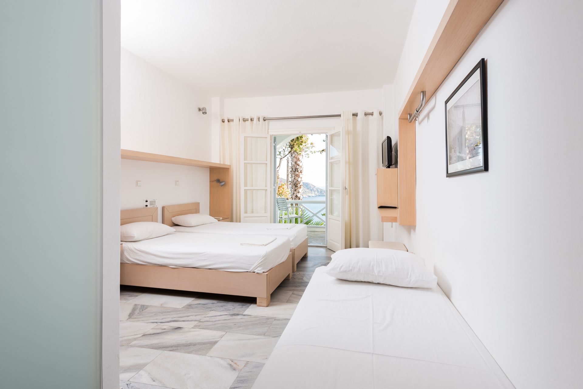 Standard Triple Sea View